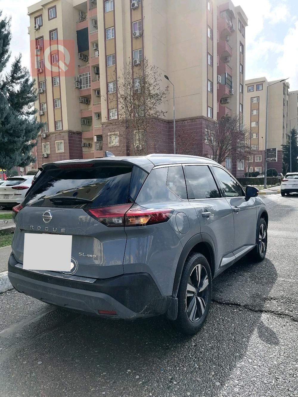 Nissan Rogue